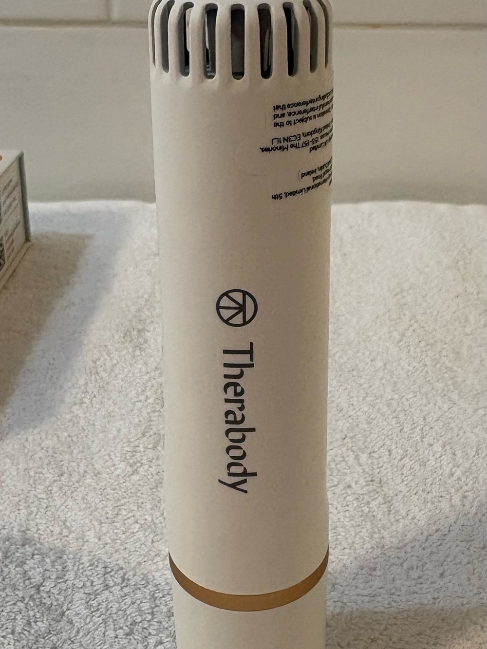 Therabody TheraFace Depuffing Wand - White Cold & Hot Therapy Beauty - Picture 2 of 13